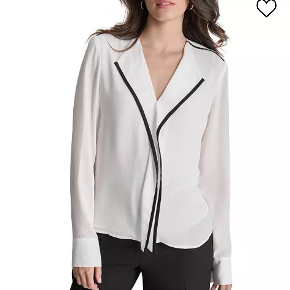 DKNY
Women's V-Neck Contrast-Trim Long-Sleeve Blouse